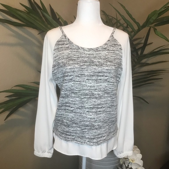 Calvin Klein Top- Size: S - Black and White - Picture 5 of 16